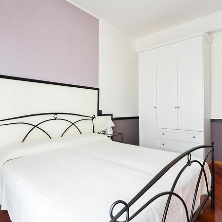 Santa Chiara Apartment By Myhomeinコモ エクステリア 写真
