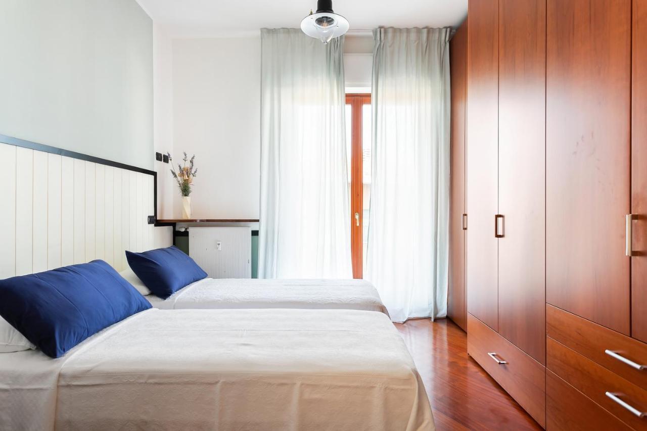 Santa Chiara Apartment By Myhomeinコモ エクステリア 写真